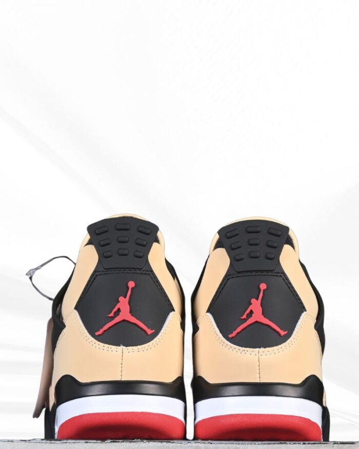 Air Jordan 4 Retro Pizza