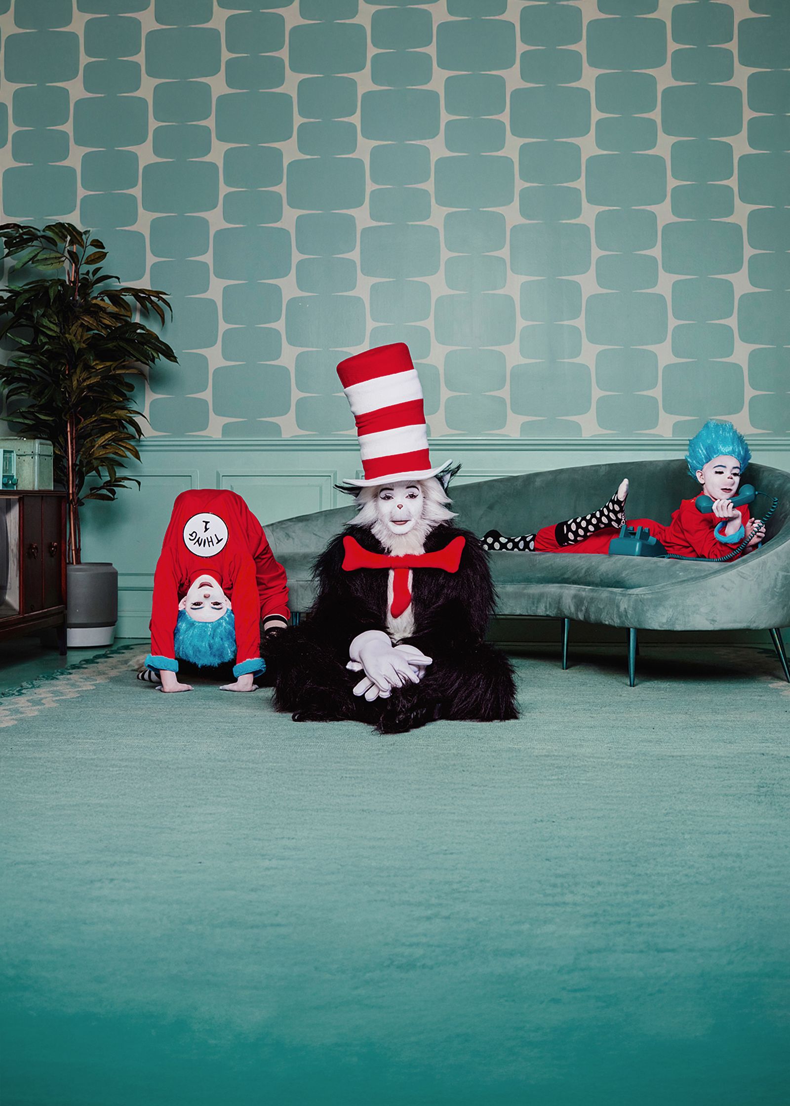 How Halloween Royalty Janelle Mone Transformed Into The Cat in the Hat