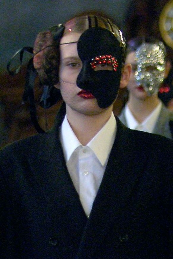 Mask by Julien dYs for Comme des Garçons