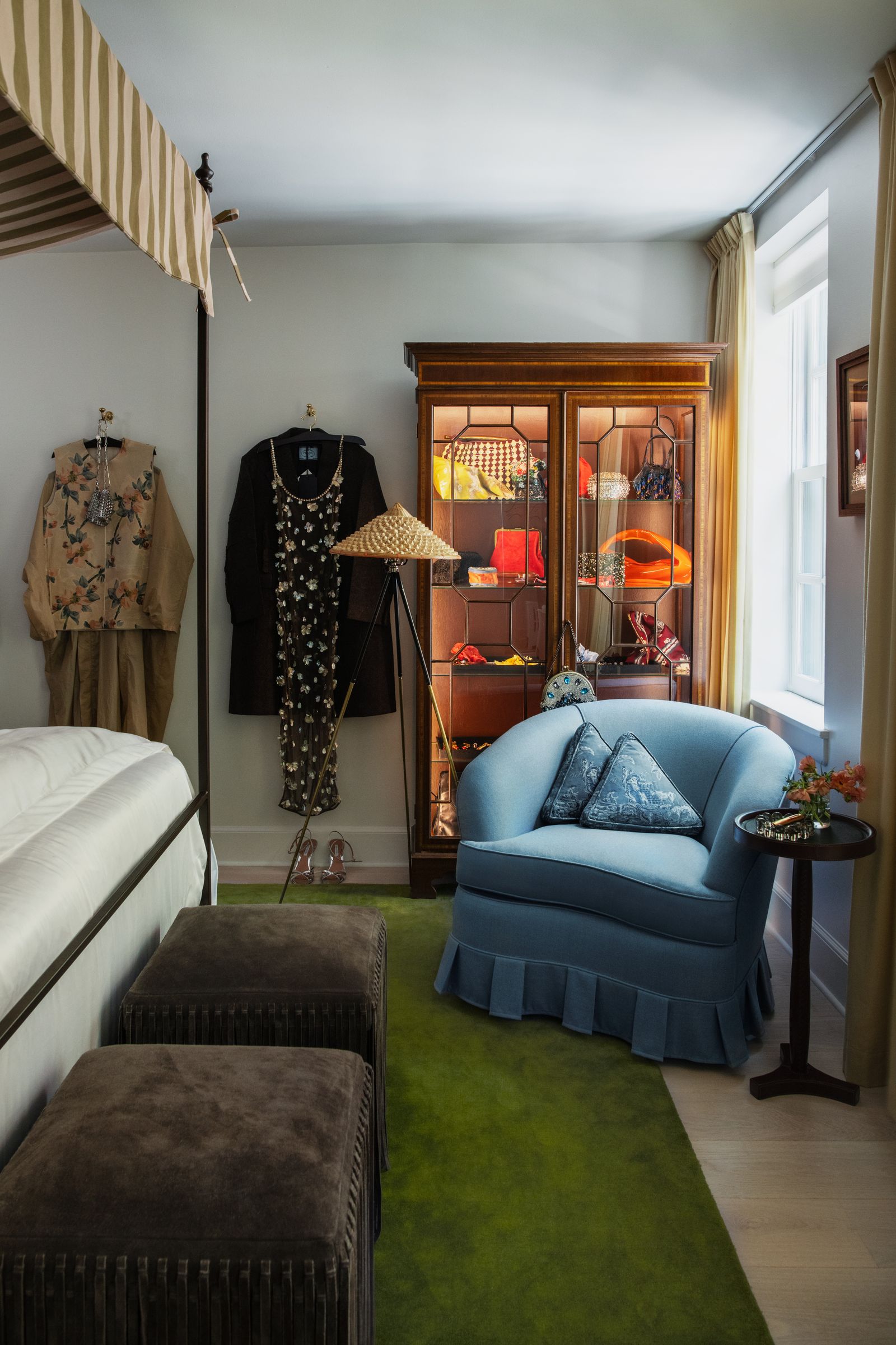 Image may contain Dressing Room Indoors Room Furniture Bed Chair and Bench